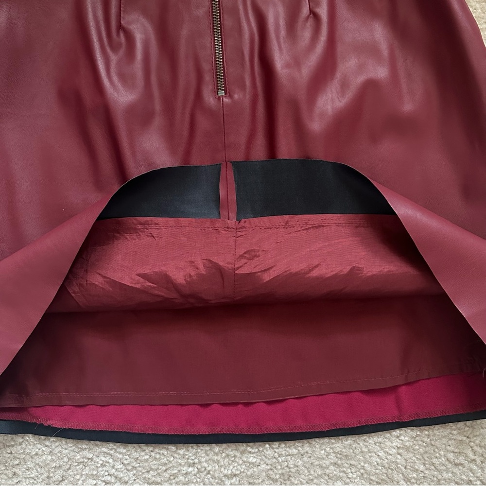 Anthropologie Perched Vegan Leather Mini Skirt A-Line Dark Red Cutout Detail - Picture 8 of 11